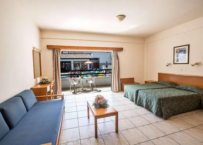 Anthea Apart-hotel 3*