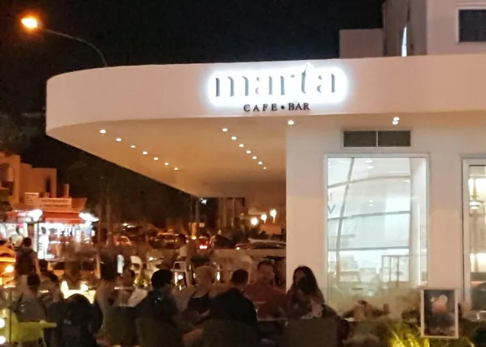 Apart-hotel Anthea 3*