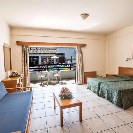 Anthea Hotel de apartamente 3*