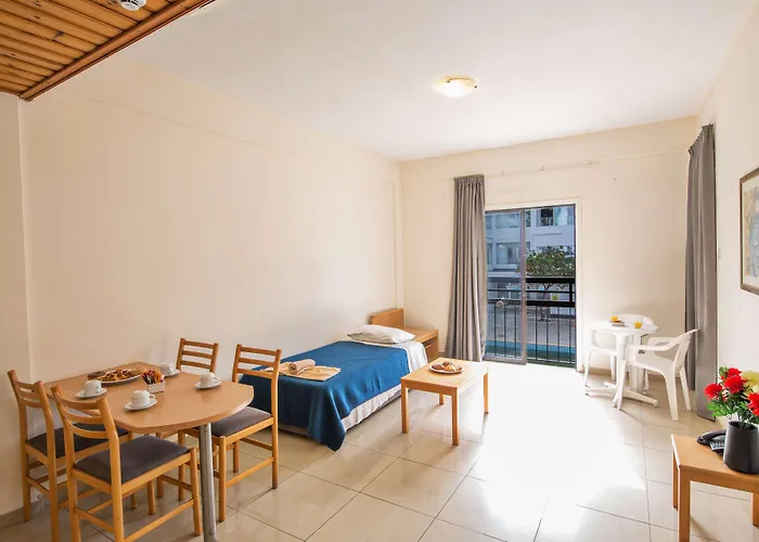 Apartmanhotel Anthea Ajía Nápa